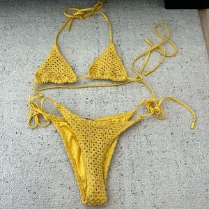 Triangl bikini top small bottom xs